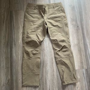 Kuhl Women’s 16 Short Pants